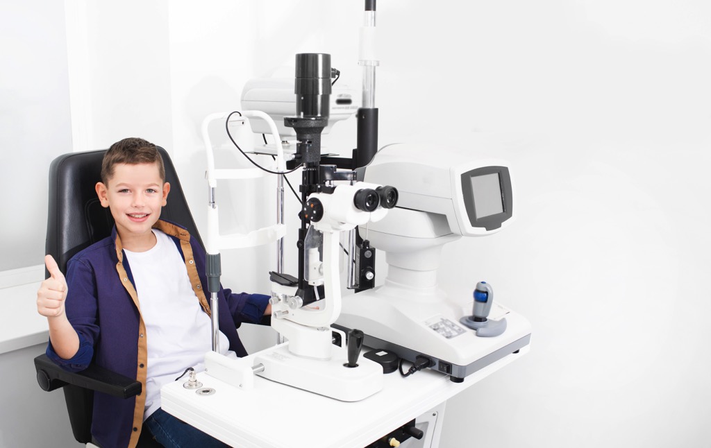 Patient,Teenager,Boy,At,Ophthalmologist,Office.,Boy,Is,Not,Afraid